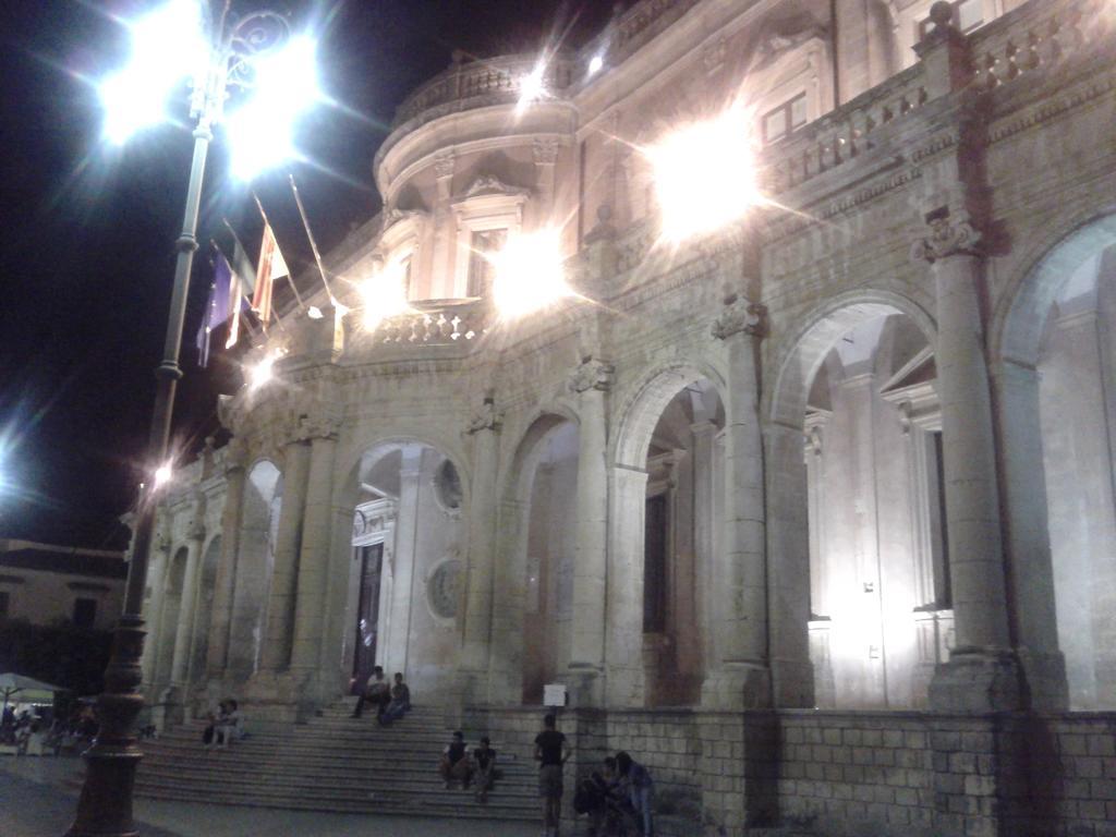 Il Sole Del Mediterraneo Noto Exterior foto